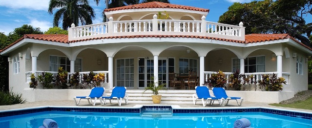 Lifestyle Vacations: crown-villas